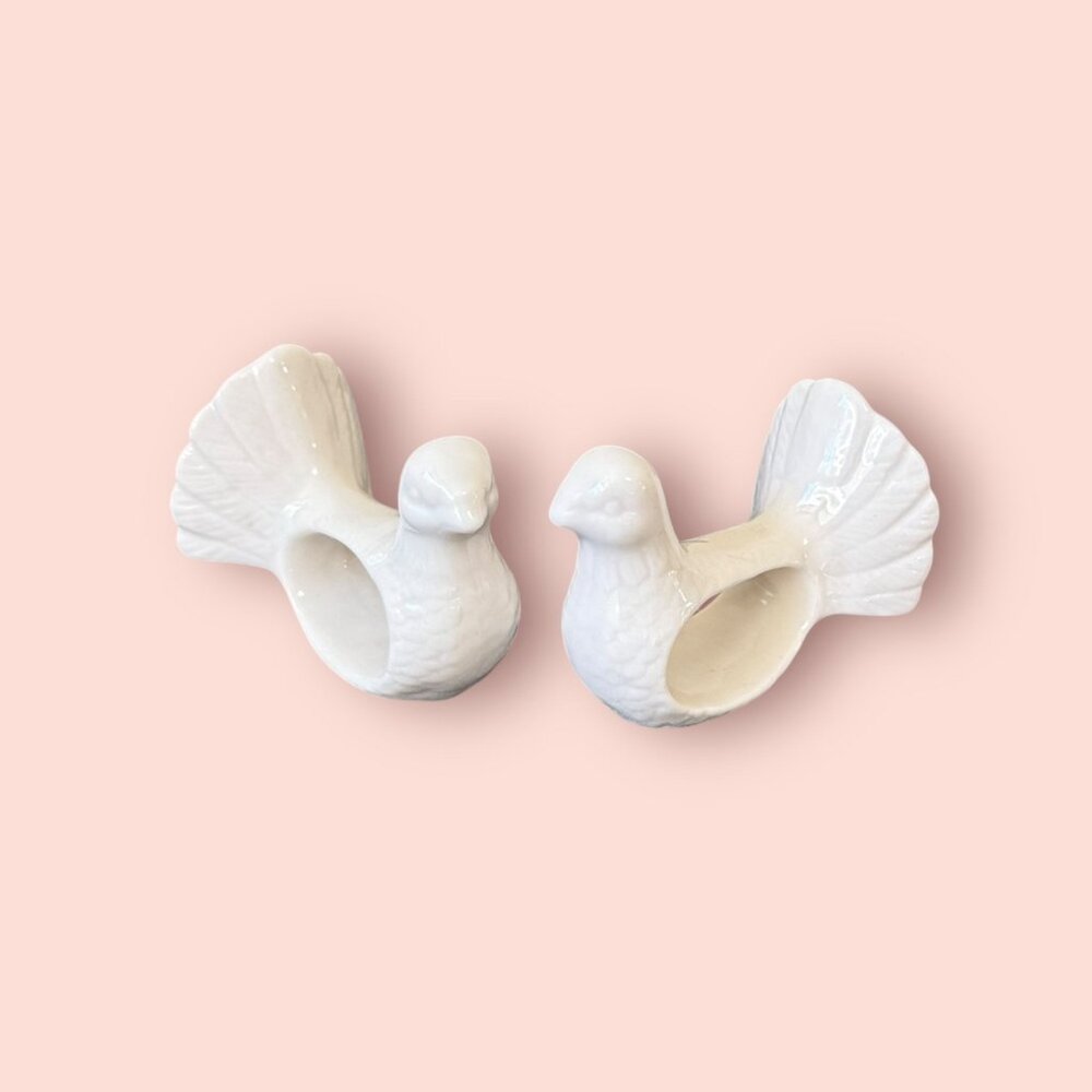 Vintage Shafford Design White Porcelain Dove Napkin Ring Holders Set of 2 - Picture 7 of 7